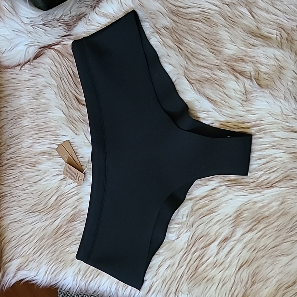 NWT SKIMS Scuba Sport Swim Bikini Bottom Size 2X Onyx - Picture 9 of 9